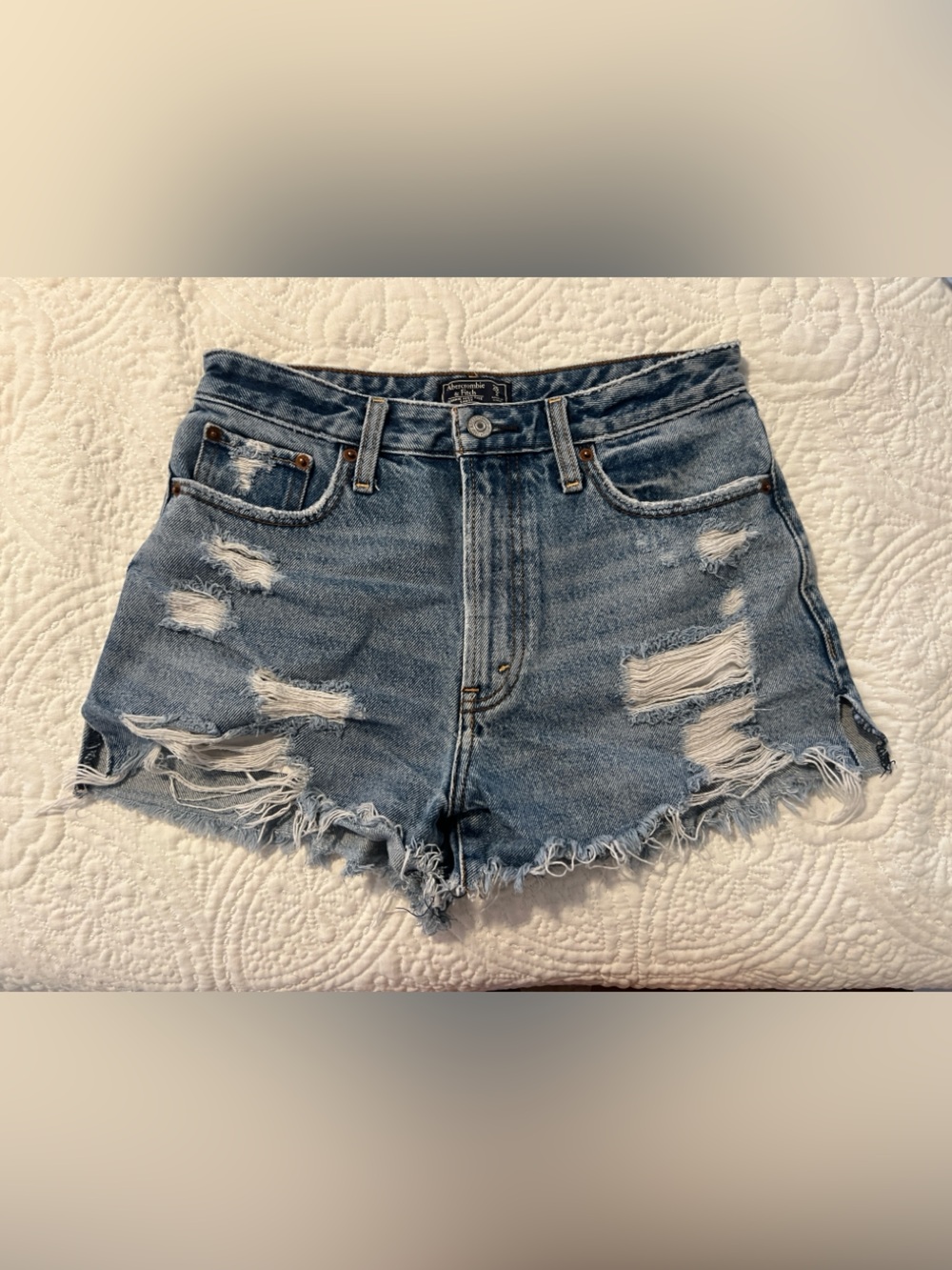 Abercrombie & Fitch Light Blue Distressed Denim Shorts Annie High Rise